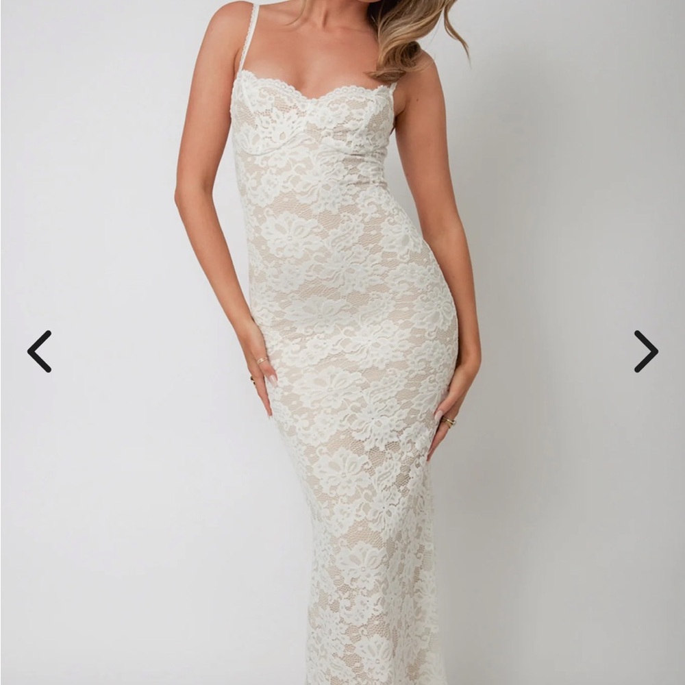 Selfie Leslie Ivory Lace Maxi Dress